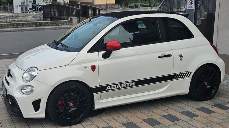 Gebraucht Abarth 595C Pista 165 PS (121 kW) 2020 Weiß Cabrio