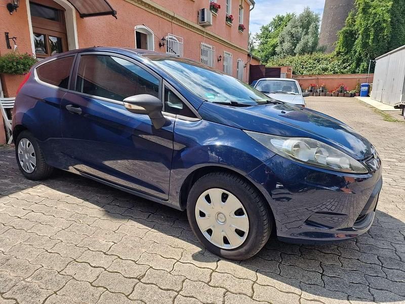 Gebraucht Ford Fiesta 60 PS (44 kW) 2008 Blau Kleinwagen