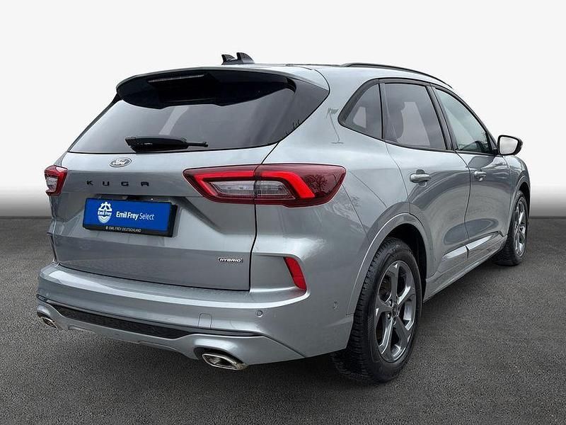 Używany Ford Kuga ST-Line X 152 KM (111 kW) 2025 Srebrny SUV