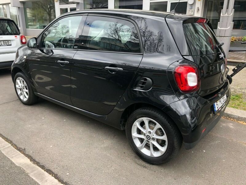 Gebraucht Smart ForFour Passion 71 PS (52 kW) 2017 Schwarz Kleinwagen
