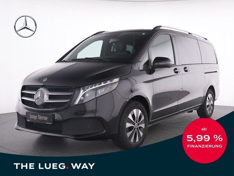 Obsidianschwarz metallic Gebraucht 2023 Mercedes V250 Van / Kleinbus | 63.345 € (Teuer) - Bild 1/4