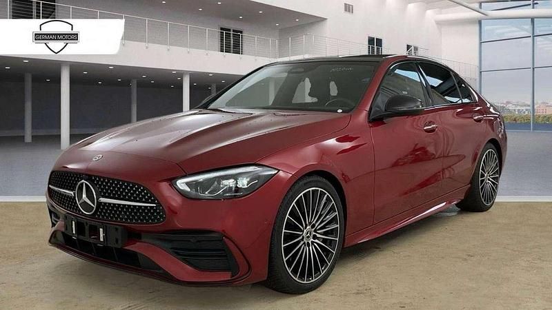 Rot Gebraucht 2023 Mercedes C200 AMG line Limousine | 38.900 € (Teuer) - Bild 1/3