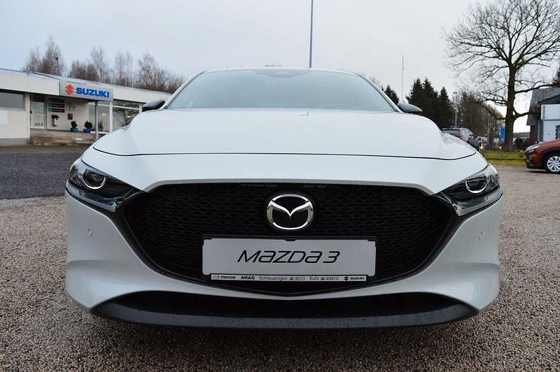 Neu Mazda 3 Nagisa 140 PS (102 kW) 2026 Weiß Limousine