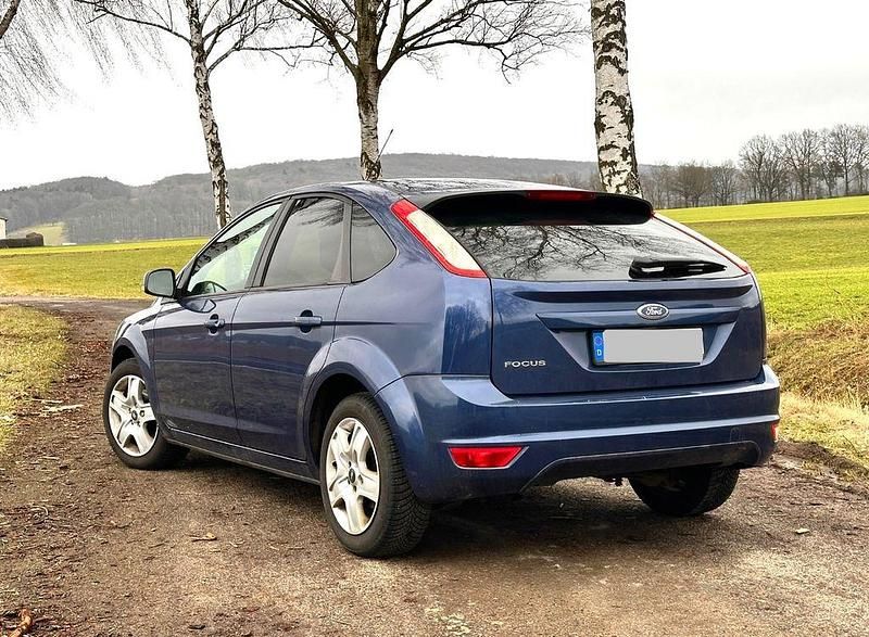 Gebraucht Ford Focus Style 101 PS (74 kW) 2009 Blau Limousine