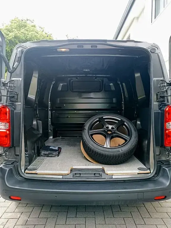 Gebraucht Fiat Scudo 120 PS (88 kW) 2022 Grau Van