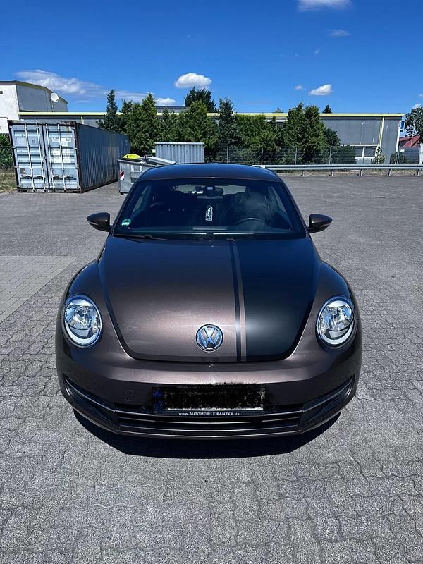 Braun Gebraucht 2011 VW Beetle Kleinwagen | 4.700 € (Etwas zu teuer) - Bild 1/4