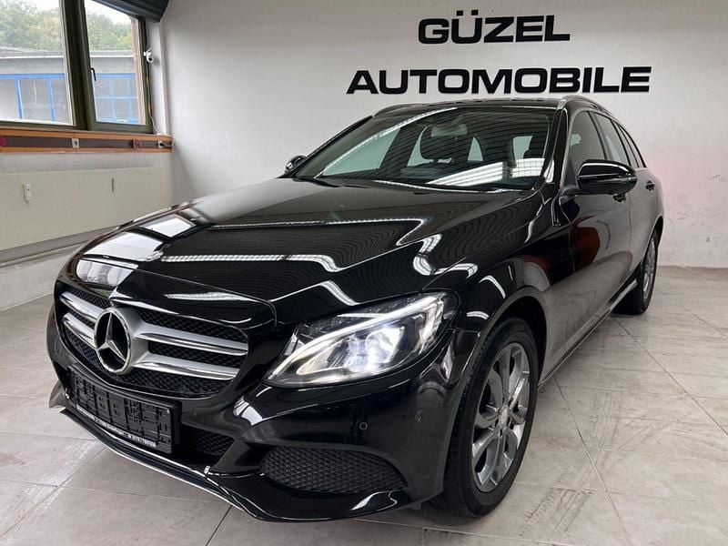 Schwarz Gebraucht 2015 Mercedes C200 Kombi | 15.980 € (Fairer Preis) - Bild 1/4