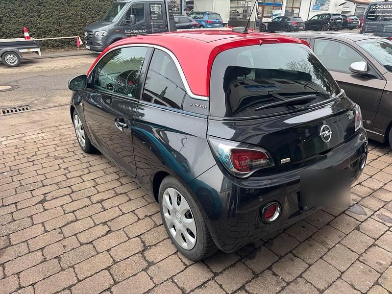 Gebraucht Opel Adam 88 PS (64 kW) 2016 Schwarz Kleinwagen