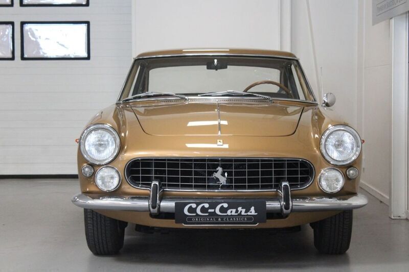 Second-hand Ferrari 250 1963 Auriu Coupe