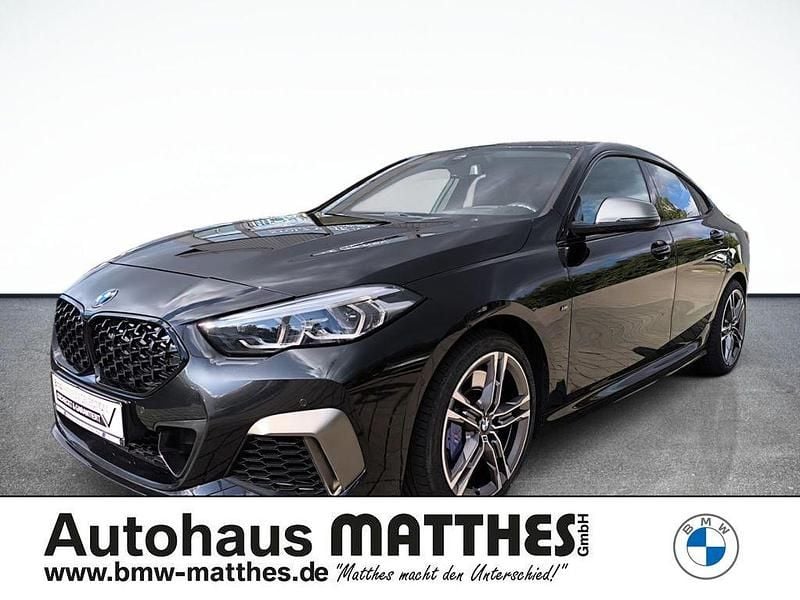 Schwarz Gebraucht 2020 BMW M235 Comfort Edition Coupé | 26.950 € (Superpreis) - Bild 1/4