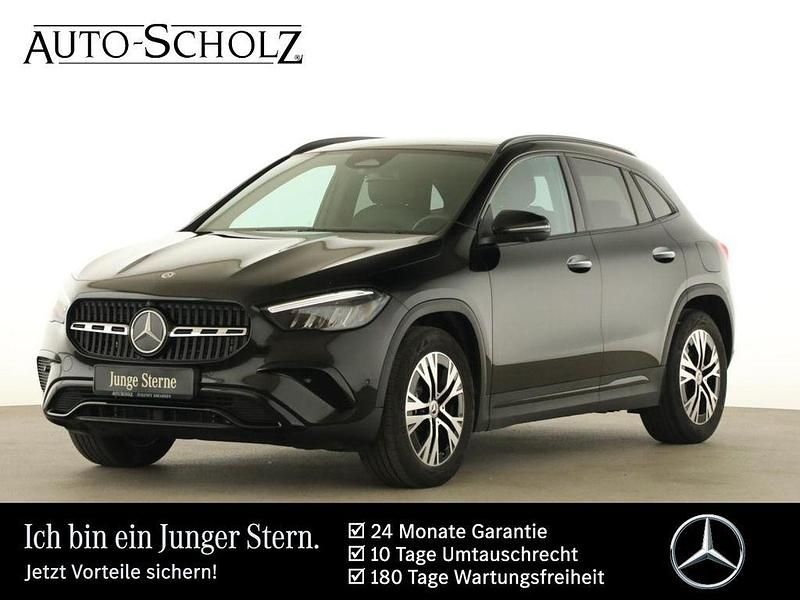 Schwarz Gebraucht 2025 Mercedes GLA200 Night SUV | 39.326 € (Fairer Preis) - Bild 1/4