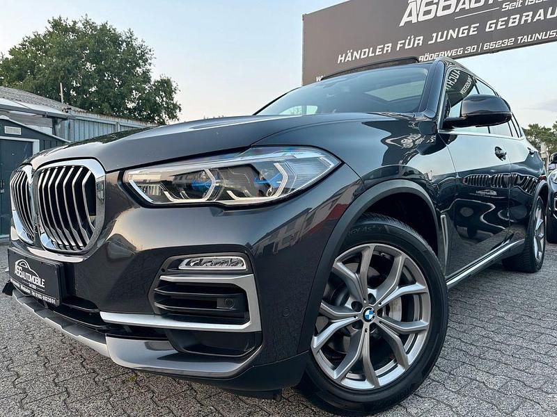 Grau Gebraucht 2020 BMW X5 xLine SUV | 42.899 € (Guter Preis) - Bild 1/4