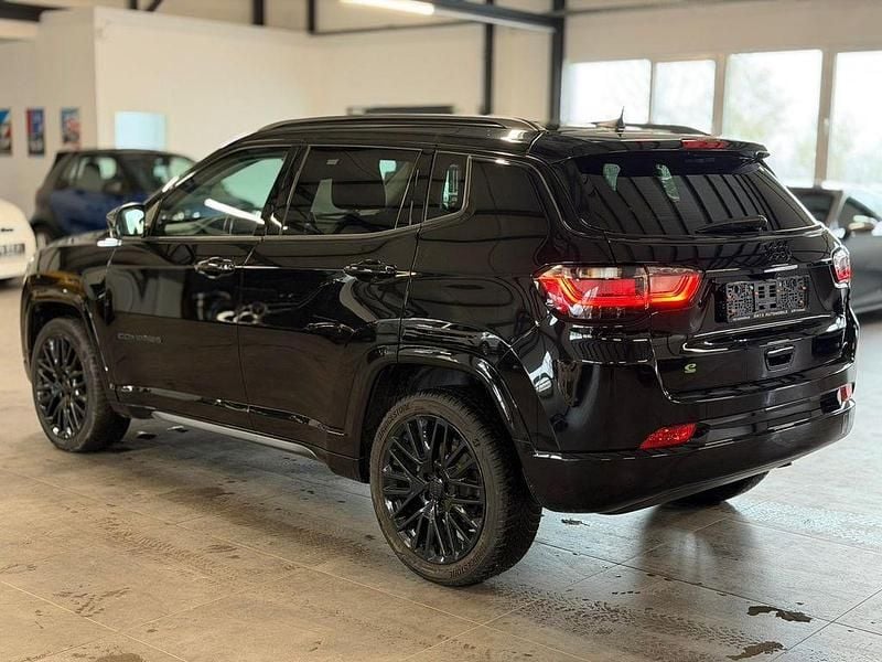 Gebraucht Jeep Compass Altitude 131 PS (96 kW) 2024 Schwarz SUV