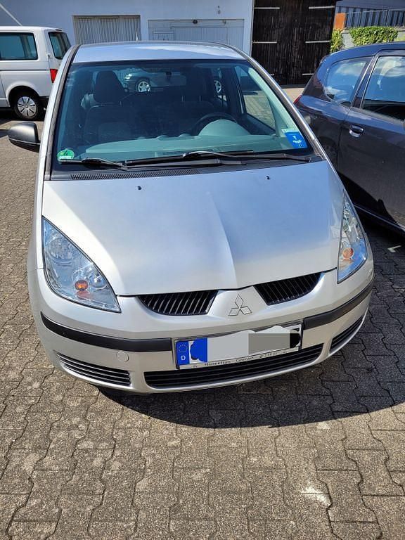 Grau Gebraucht 2006 Mitsubishi Colt Van / Kleinbus | 2.450 € (Fairer Preis) - Bild 1/4