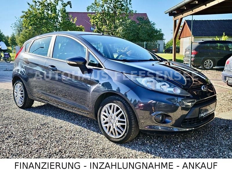 Gebraucht Ford Fiesta Trend 60 PS (44 kW) 2009 Grau Kleinwagen