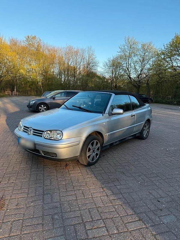 Gebraucht VW Golf Cabriolet 115 PS (84 kW) 2002 Silber Cabrio