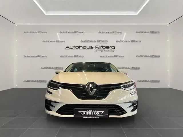 Gebraucht Renault Mégane II Business 116 PS (85 kW) 2022 Weiß Limousine