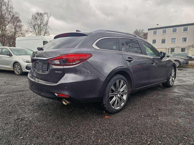 Gebraucht Mazda 6 Exclusive-Line 194 PS (142 kW) 2019 Machine gray Kombi