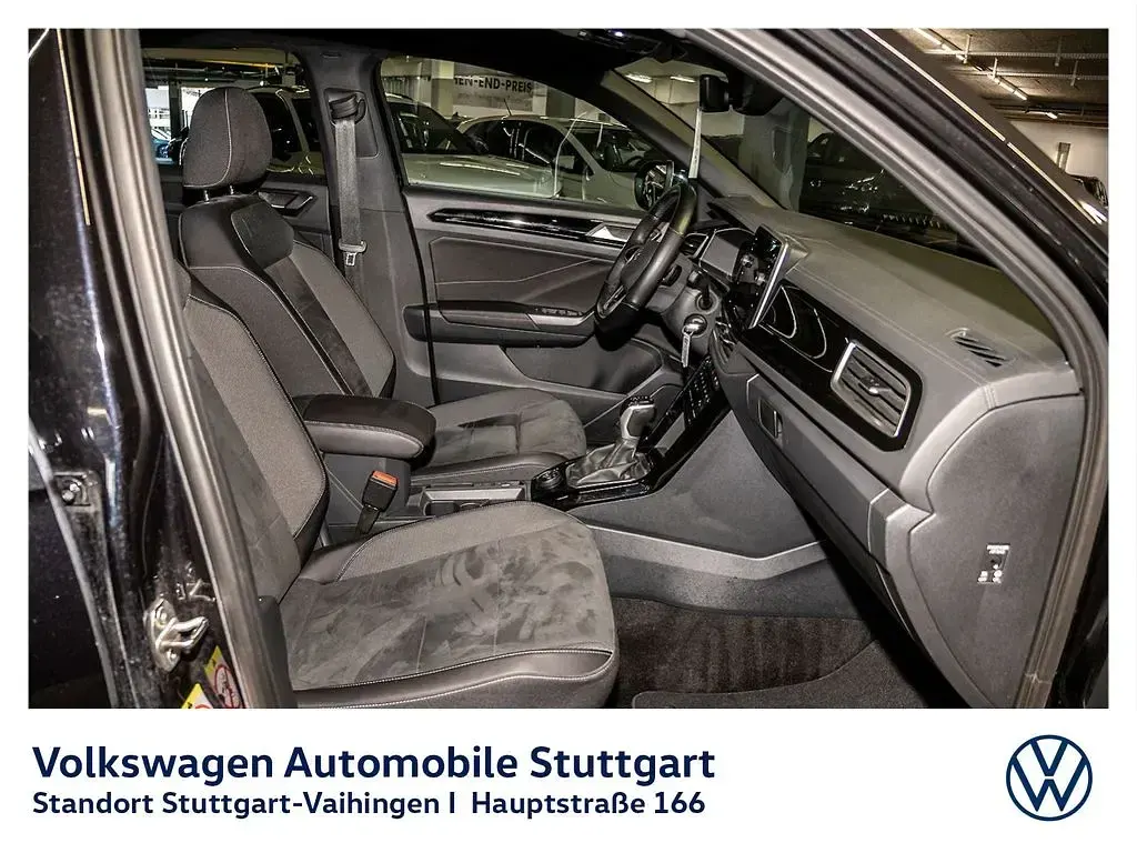 Gebraucht VW T-Roc R-line 190 PS (139 kW) 2023 Deep black perleffekt SUV