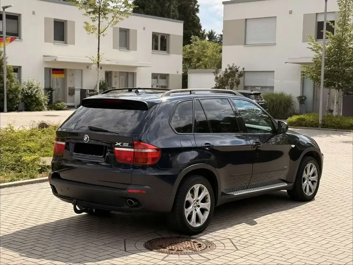 Gebraucht BMW X5 235 PS (172 kW) 2008 Blau SUV