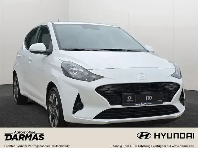 Gebraucht Hyundai i10 Trend 79 PS (58 kW) 2025 Weiß Kleinwagen