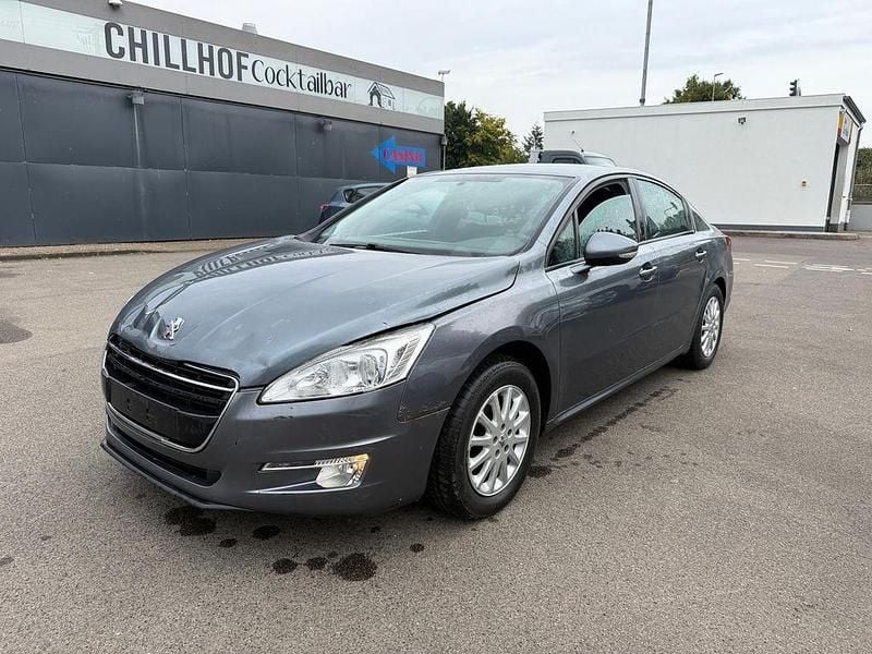 Gebraucht Peugeot 508 Access 111 PS (81 kW) 2012 Grau Limousine