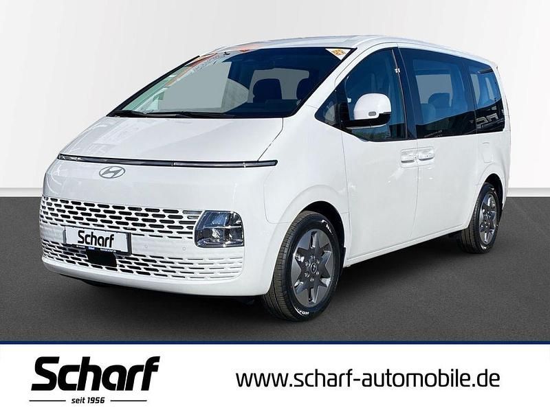 Weiss Neu 2025 Hyundai Staria Trend Van | 39.890 € - Bild 1/3