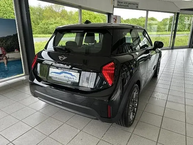 Occasion Mini Cooper Classic 156 ch (114 kW) 2024 Noir Citadine