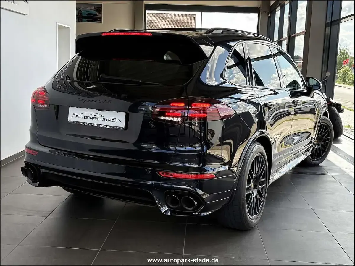 Gebraucht Porsche Cayenne 441 PS (324 kW) 2015 Schwarz SUV