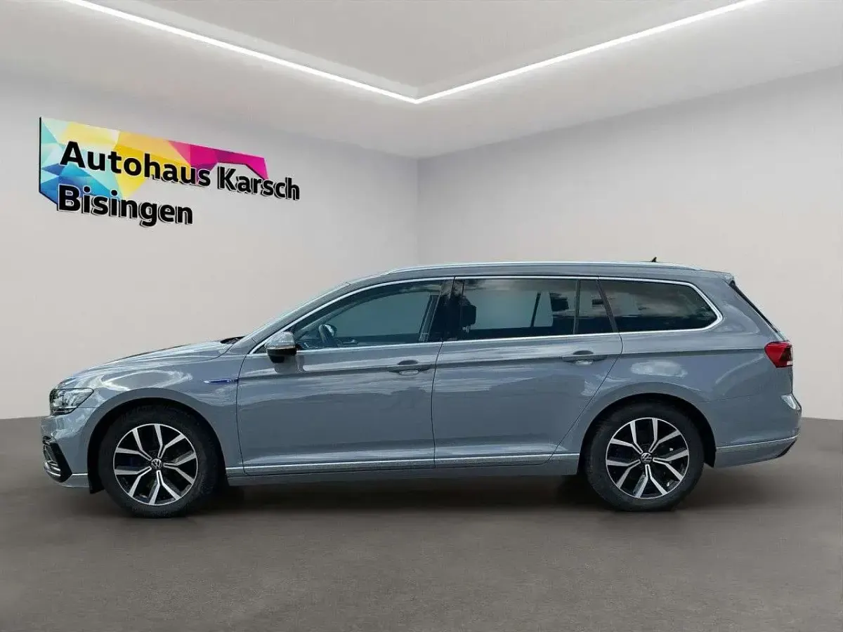 Gebraucht VW Passat GTE 218 PS (160 kW) 2022 Grau Kombi