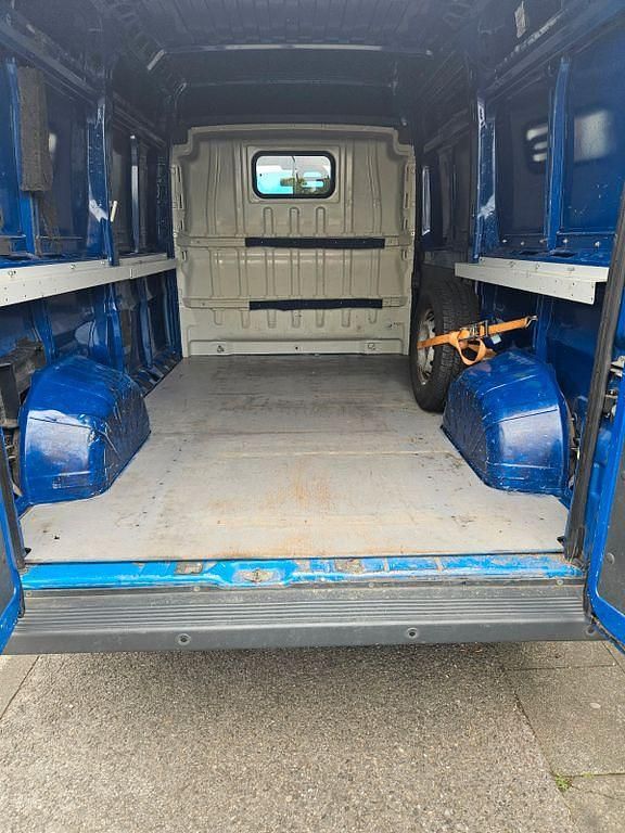 Blau Gebraucht 2013 Citroën Jumper Van / Kleinbus | 6.100 € - Bild 1/4