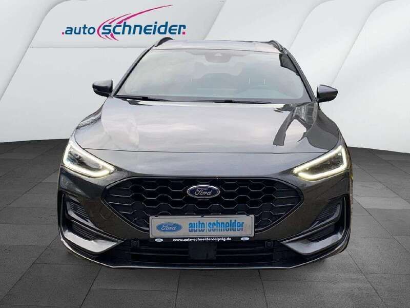 Gebraucht Ford Focus ST-Line X 155 PS (114 kW) 2024 Magneticgrau (metallic) Kombi