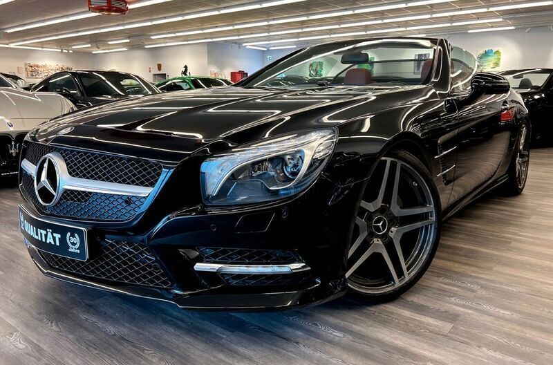Obsidian metallic Gebraucht 2012 Mercedes SL350 AMG Cabrio | 49.800 € - Bild 1/4