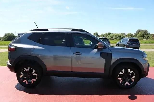 Używany Dacia Duster Extreme 131 KM (96 kW) 2024 Szary Sedan/Limuzyna