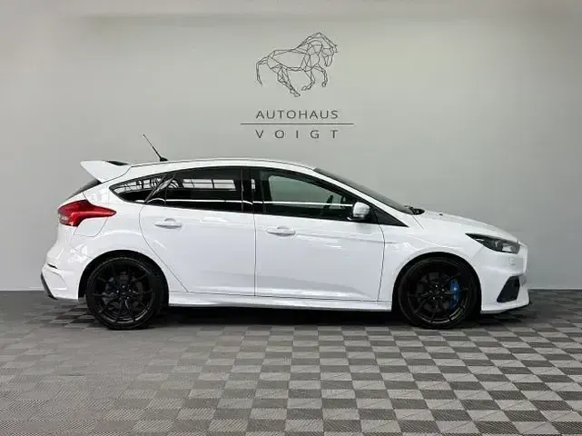 Usata Ford Focus RS 350 CV (257 kW) 2017 Bianco Berlina