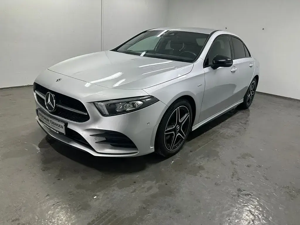 Gebraucht Mercedes A220 AMG 190 PS (139 kW) 2021 Silber Limousine