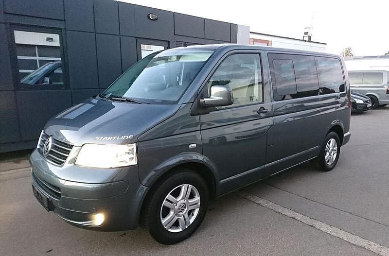 Grau Gebraucht 2007 VW T5 Startline Van | 5.799 € - Bild 1/4