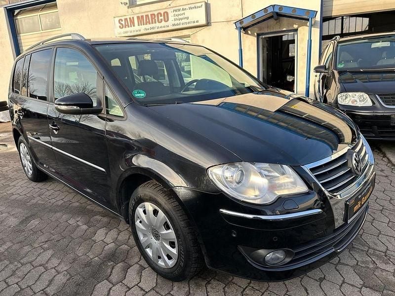 Gebraucht VW Touran Highline 140 PS (102 kW) 2010 Schwarz Van / Kleinbus