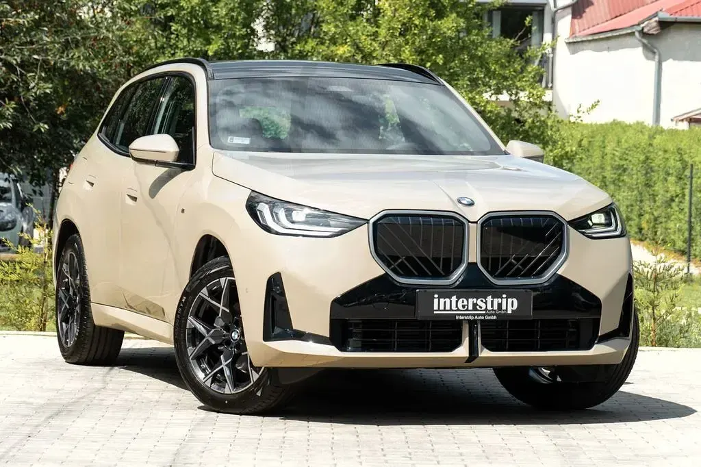 Gebraucht BMW X3 M Sport 197 PS (144 kW) 2025 Dune grey metallic SUV