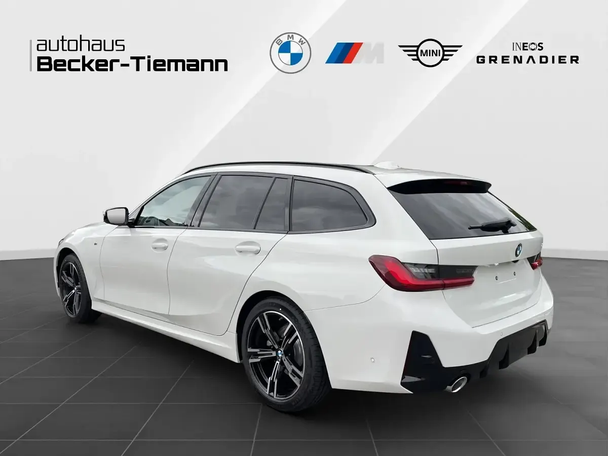 Neu BMW 318 Exclusive 156 PS (114 kW) 2026 Weiß Limousine