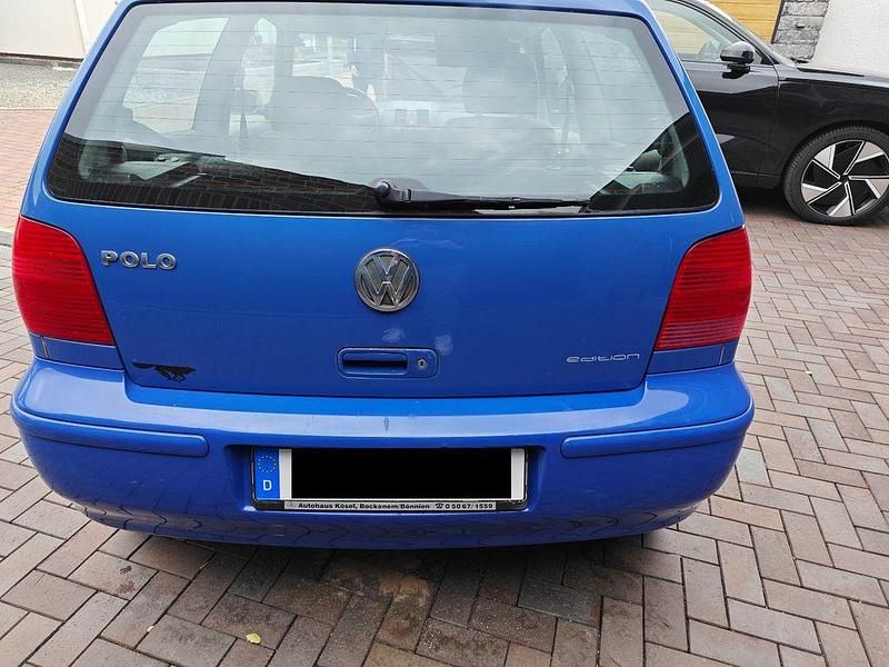 Gebraucht VW Polo Basis 60 PS (44 kW) 2000 Blau Limousine