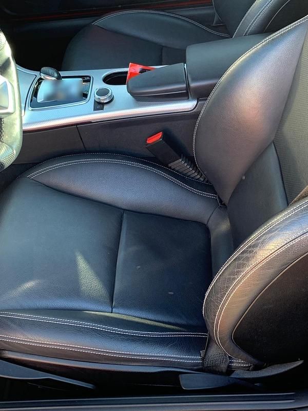 Gebraucht Mercedes SLC180 156 PS (114 kW) 2016 Rot Cabrio