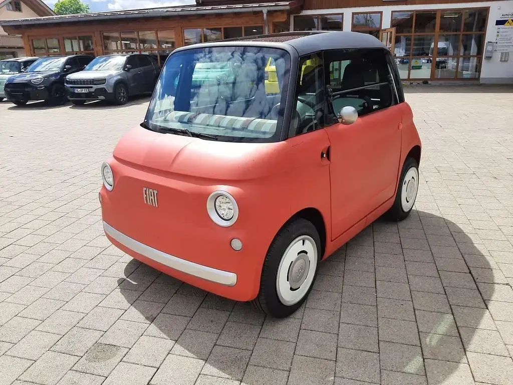 Neu Fiat Topolino Basis 5 kW (8 PS) 2026 Rot Kleinwagen