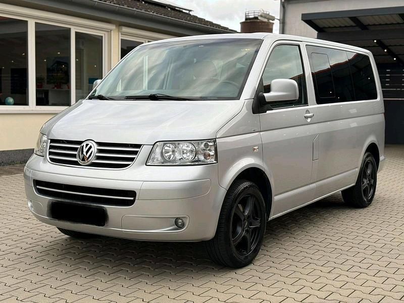 Silber Gebraucht 2008 VW T5 Van | 8.999 € (Etwas zu teuer) - Bild 1/4