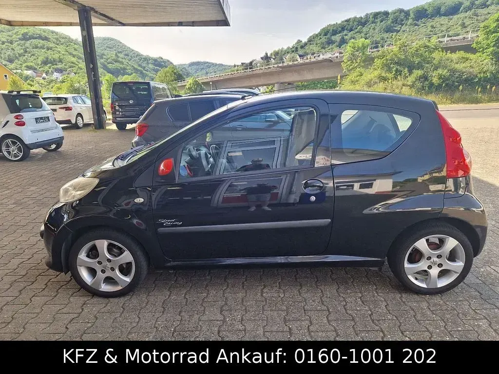 Gebraucht Peugeot 107 Filou 68 PS (50 kW) 2006 Schwarz Kleinwagen