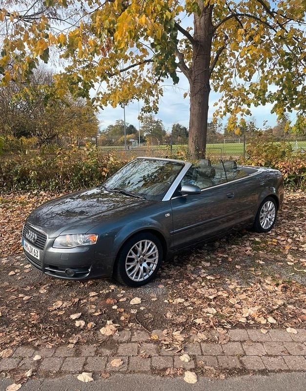 Grau Gebraucht 2007 Audi A4 Cabriolet Cabrio | 5.000 € (Guter Preis) - Bild 1/4