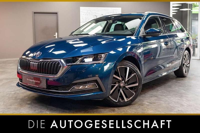 Lavablau metallic Gebraucht 2021 Skoda Octavia First Edition Kombi | 24.990 € (Fairer Preis) - Bild 1/2