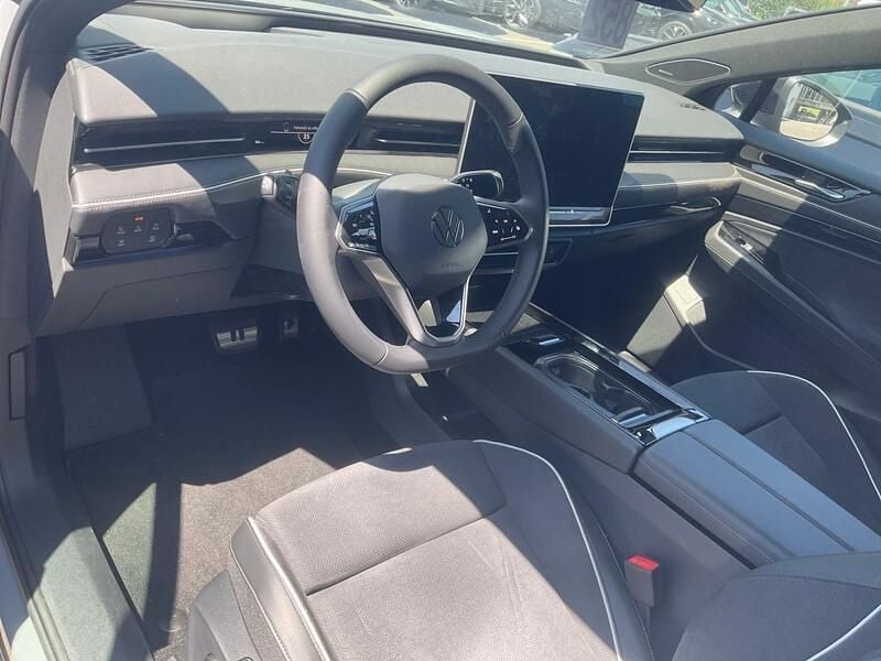 Mondsteingrau Neu 2025 VW ID.7 Pro Limousine | 53.084 € (Superpreis) - Bild 1/2