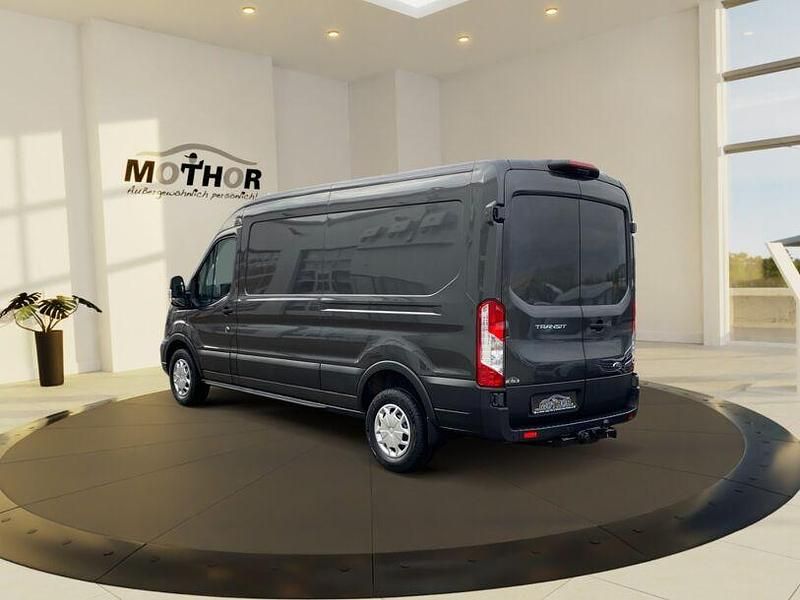 Gebraucht Ford Transit Trend 131 PS (96 kW) 2024 Magneticgrau Limousine