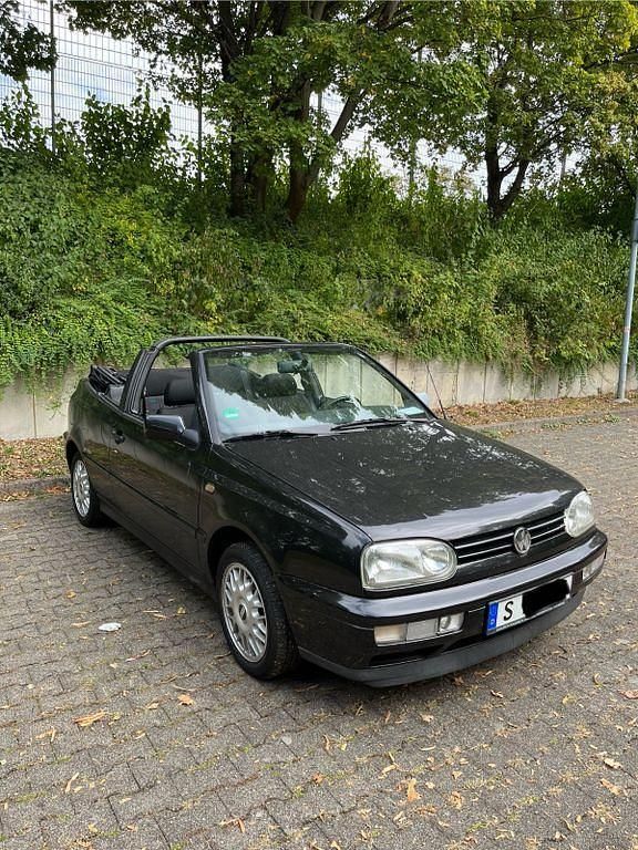 Schwarz Gebraucht 1997 VW Golf Cabriolet Cabrio | 1.250 € (Superpreis) - Bild 1/4